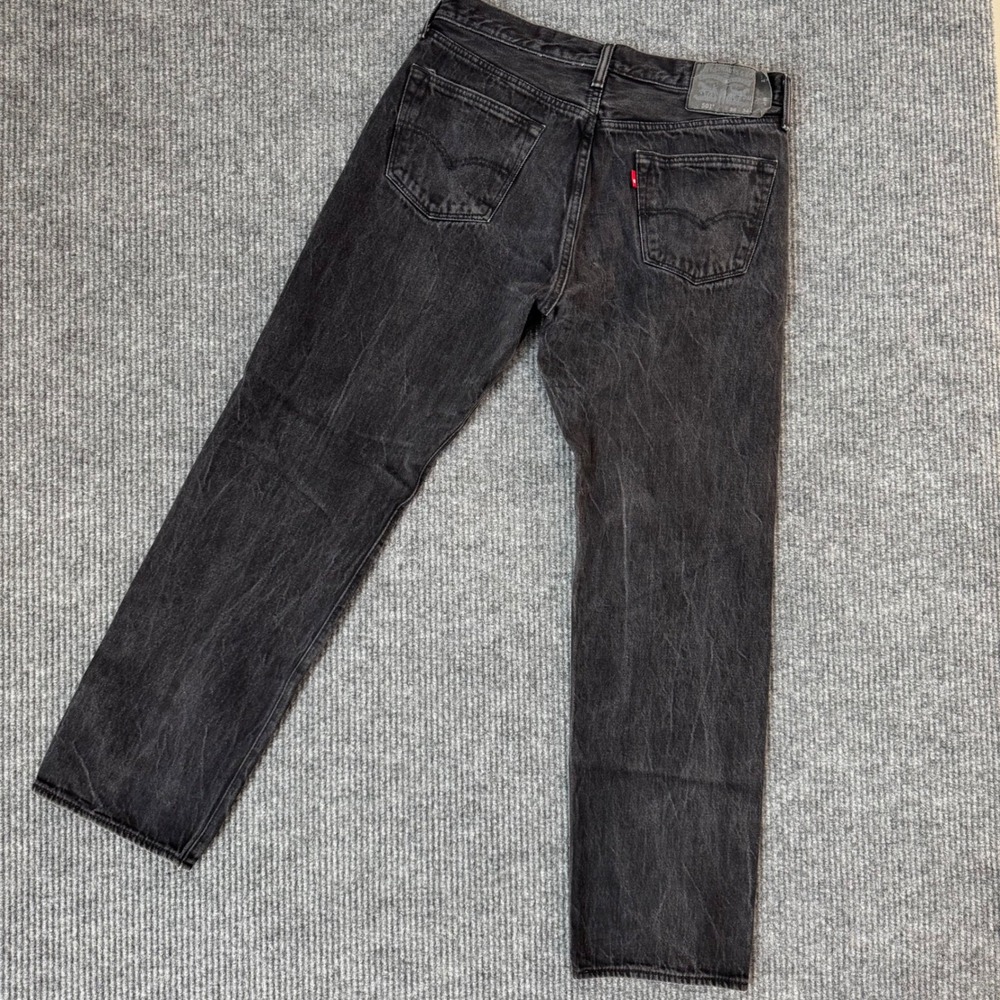 Levi's 501 Jeans Mens‎ 36x31 Black Wash Distressed Straight Leg Denim Button Fly